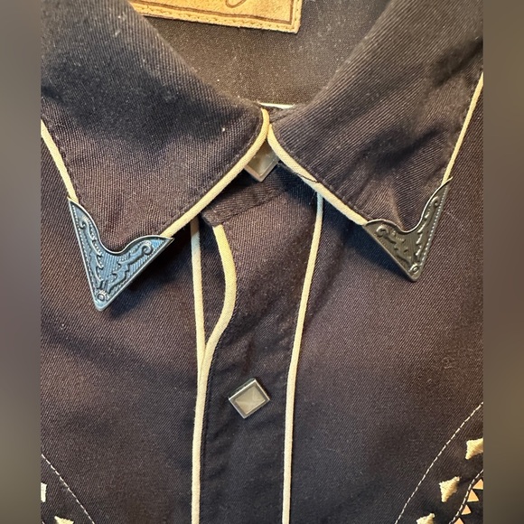 Scully Men's Size Large Studded Western Embroidered Black Snap Shirt Tip Collars - Picture 2 of 10